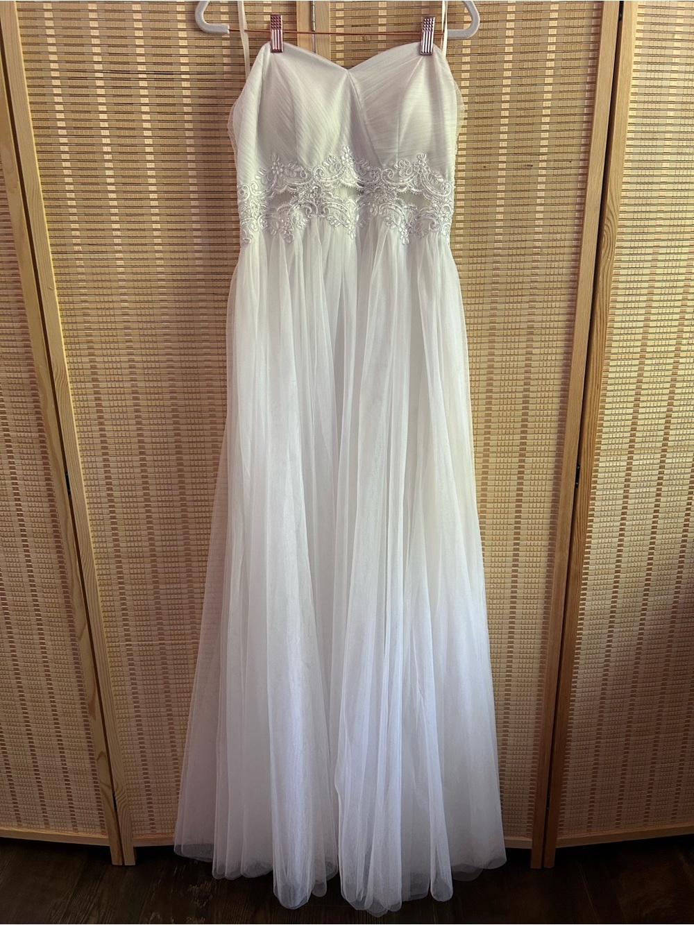 NWOT Size L Strapless Wedding Dress, Slim Fit Sequin Mesh Waist Bridal Dress